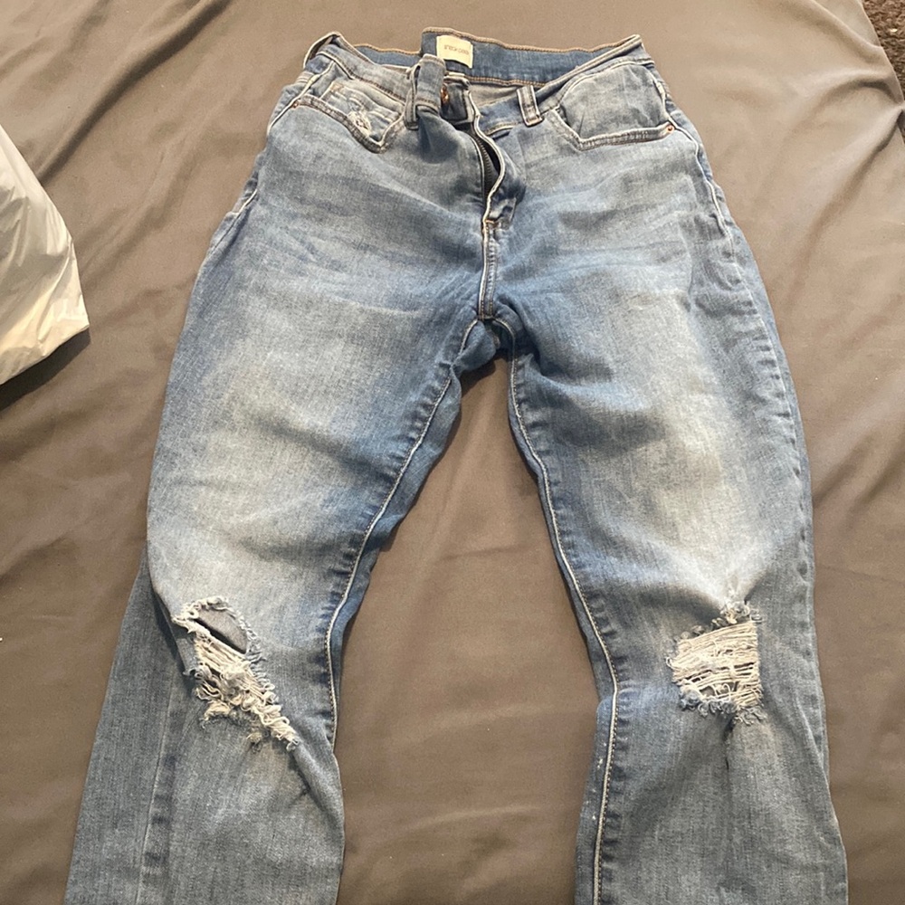 Sneakpeek Skinny Jean - Size 11